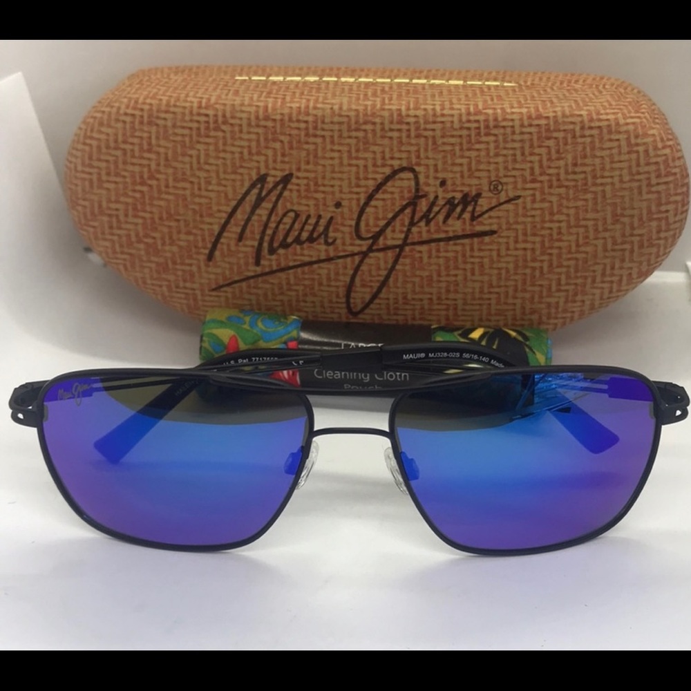 BNIB Maui Jim Polarized sunglass Black/Blue Mirror lenses - Picture 4 of 8